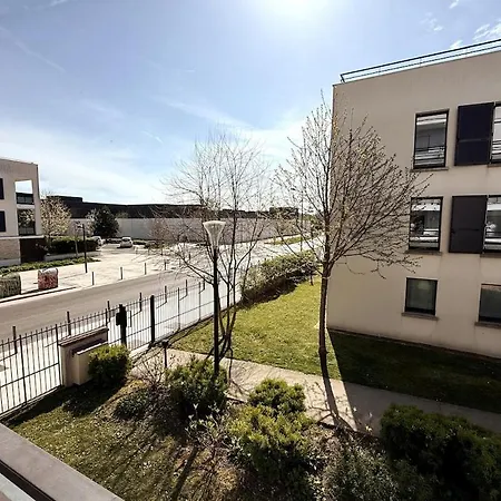 Apartment Modern Family - Disneyland Paris *